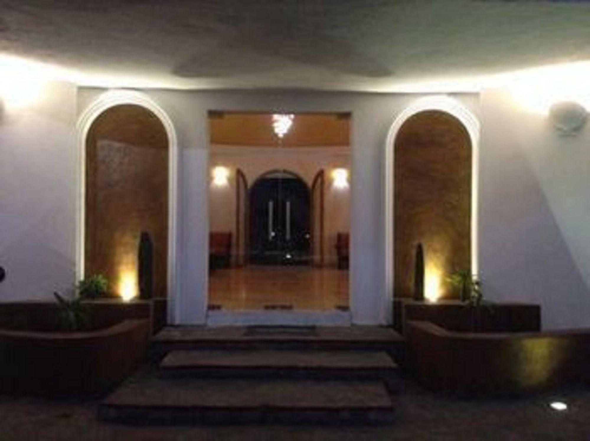 Hotel & Suites El Moro La Paz Dış mekan fotoğraf